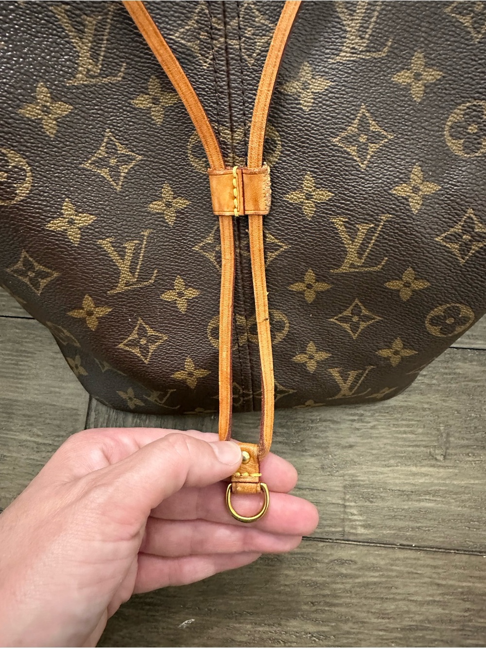 Louis Vuitton Neverfull Canvas Tote with Matching Pouch - Brown & Tan - Picture 12 of 15